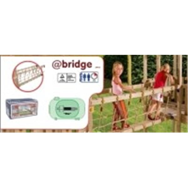 PUENTE COLGANTE DE MADERA